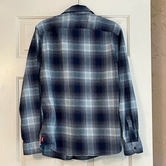 Wrangler Blue Plaid Button Up Long Sleeve Shirt Medium - Picture 3 of 9